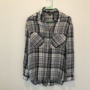 Express Black White Grey Plaid Shirt Sz Medium
